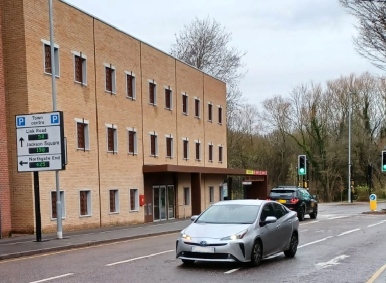 East Herts Council agrees new parking tariffs for Stortford